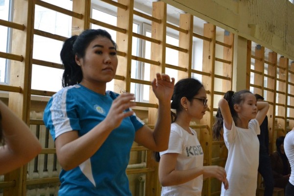 Дарига Шакимова: «Приятно видеть, что наши уроки дарят столько радости детям»