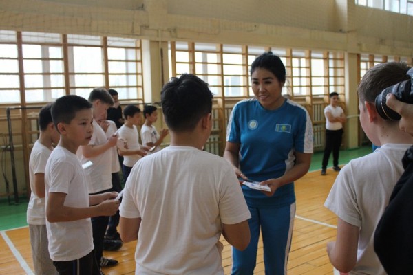 Дарига Шакимова: «Приятно видеть, что наши уроки дарят столько радости детям»
