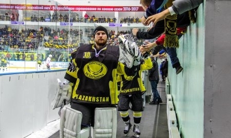 Фоторепортаж с матча ВХЛ «Сарыарка» — «Челмет» 3:0