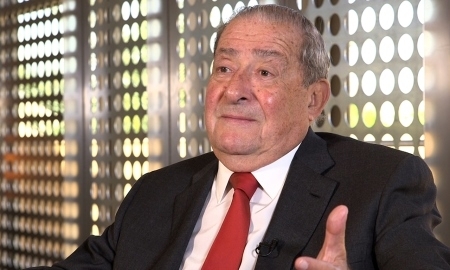 Арум не стал прогнозировать вероятность боя Головкин — Альварес