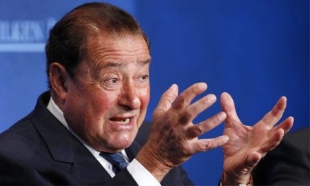 Боб Арум: «Де ла Хойя побоялся выставить Канело против Головкина, а теперь говорит про неудачный год»