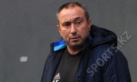 Станимир Стоилов: «Возможно, в Греции хотят показать, что „Олимпиакос“ — лучшая команда на свете, но мы так не считаем»