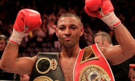 Избитый Головкиным Брук хочет провести бой с Пакьяо