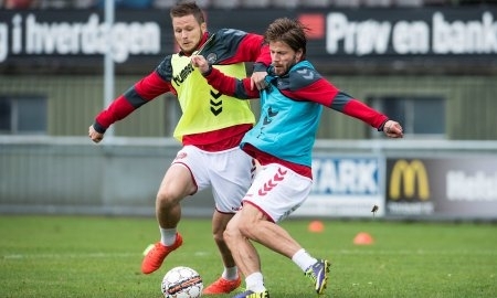 Защитник сборной Дании Святченко не сыграет с Казахстаном из-за травмы