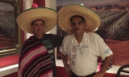 Тренер Головкина, Санчес, отмечает День рождения