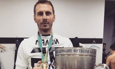 Сергей Малый: «Шутили, что по такой погоде в белой форме можно и не заметить кого-то на поле»