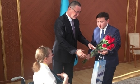 Руководство Карагандинской области встретилось со спортсменами с ограниченными возможностями