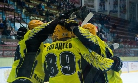 Видеообзор матча ВХЛ «Кристалл» — «Сарыарка» 0:5