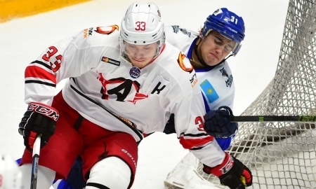 Фоторепортаж с матча МХЛ «Снежные Барсы» — «Авто» 1:3