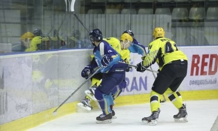 Фоторепортаж с матча ВХЛ «Торпедо» — «Сарыарка» 3:2