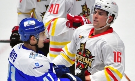 Фоторепортаж с матча КХЛ «Барыс» — «Куньлунь Ред Стар» 4:1