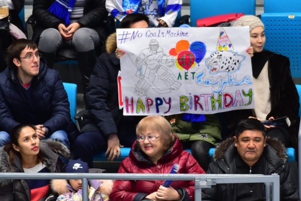 Хенрик Карлссон: «Благодарен болельщикам за поздравления»