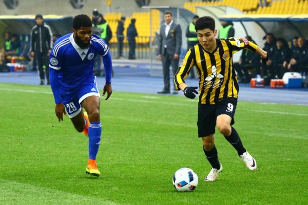 Кто вперед, а кто назад