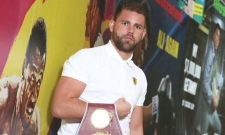 Промоутер Сондерса планирует переговоры с Головкиным и Альваресом