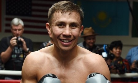 СМИ в шутку приписали Головкину музыкальный альбом, в котором потроллили его соперников