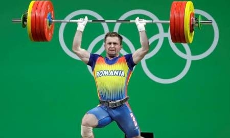 Соперника Уланова по Олимпиаде-2016 лишили бронзовой медали