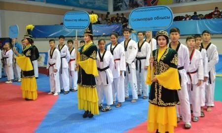 310 спортсменов со всего Казахстана участвуют в чемпионате по таеквондо в ВКО
