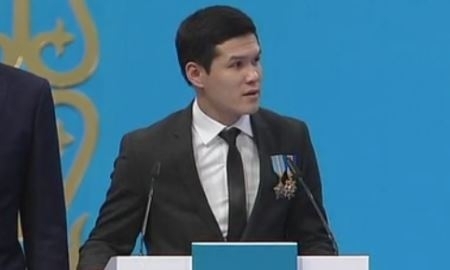 Елеусинов предложил Президенту официальный девиз страны