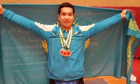 Тяжелоатлет Казов выиграл «золото» Кубка Азии в Дохе