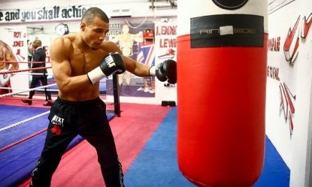 Потенциальный соперник Головкина вернулся к тренировкам после травмы