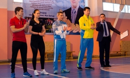 В Атырау стартовал «Физкульт-Ура» с Чилмановым