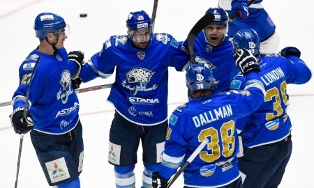 КХЛ назвала противостояние Доуса и Боченски одним из украшений уходящего года