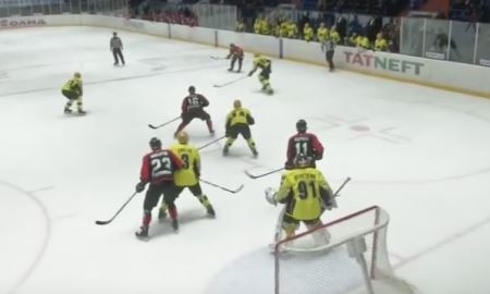 Видеообзор матча ВХЛ «Нефтяник» — «Сарыарка» 1:3