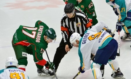 Фоторепортаж с матча ВХЛ «Барс» — «Торпедо» 0:1