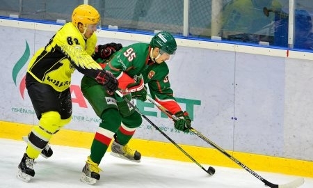 Фоторепортаж с матча ВХЛ «Барс» — «Сарыарка» 0:2