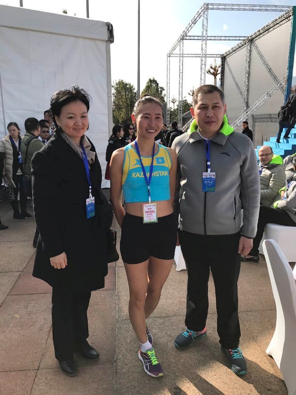Казахстанка победила в международном марафоне в честь 15-летия ШОС