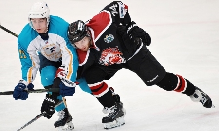 Фоторепортаж с матча ВХЛ «Рубин» — «Торпедо» 1:3