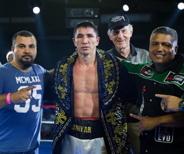 Достижения казахстанских боксеров-профессионалов в 2016 году