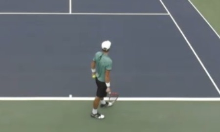 Попко не смог пробиться во второй круг турнира в Бангкоке