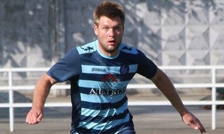 Экс-игрок «Ордабасы» Петров может оказаться в «Нефтчи»