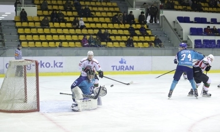Фоторепортаж с матча MХЛ «Алтай» — «Спутник» 6:2