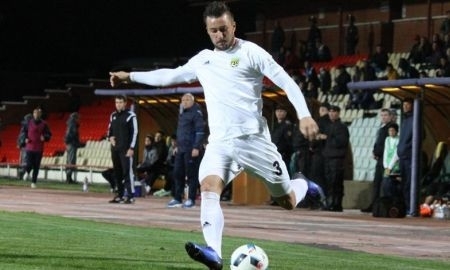 Главина продлил контракт с «Тоболом»