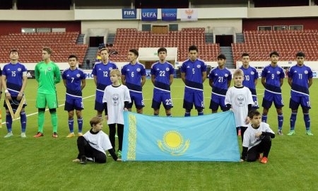 <strong>Казахстан победил Литву и сыграет за 1-8 места Мемориала Гранаткина-2017</strong>