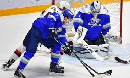 «Слован» — «Барыс» 4:1. С переменным успехом