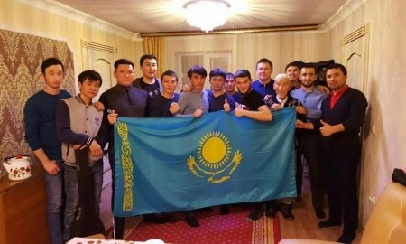 Шарибаев вылетел в США