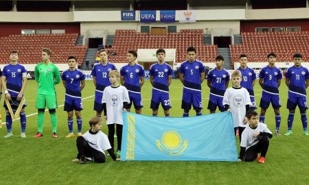 <strong>Казахстан победил Словению и вышел в полуфинал Мемориала Гранаткина-2017</strong>