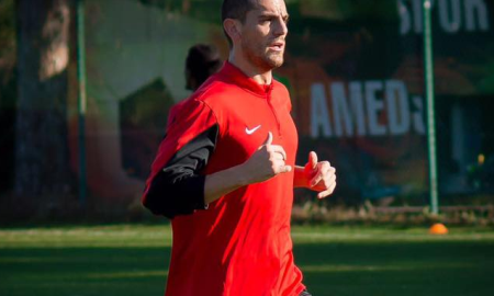 Николич подписал контракт с «Кайсаром»