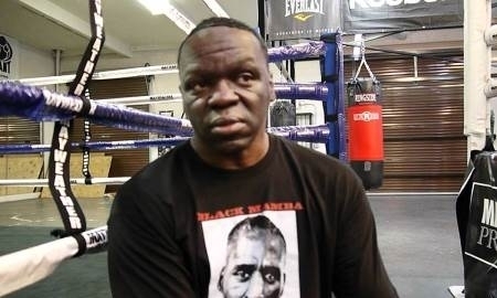 Мейвезер-старший больше не считает Головкина фаворитом в бою с Альваресом