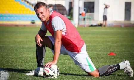 Чичулин подписал контракт с «Атырау»