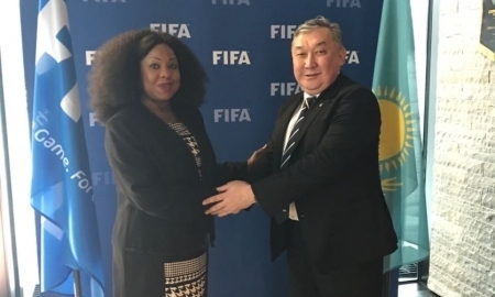 Аубакиров встретился с генеральным секретарем ФИФА