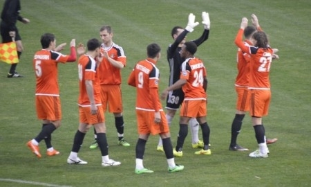 «Шахтер» проиграл узбекскому «Насафу»