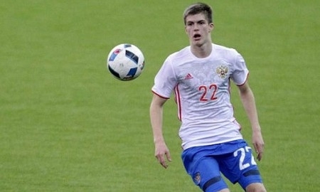 Лучший игрок Мемориала Гранаткина-2017 отметил нападающего сборной Казахстана