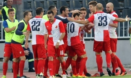 Максимович подписал контракт с «Атырау»