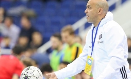 Какау — претендент на звание «Тренер года»