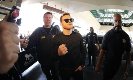 Журнал The Ring призвали лишить Альвареса их чемпионского титула, отдав его Головкину