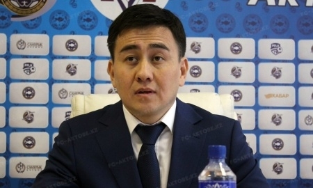 Максат Тюмалиев: «Николич, появляясь на поле на пять минут, увеличивал зарплату в три раза»